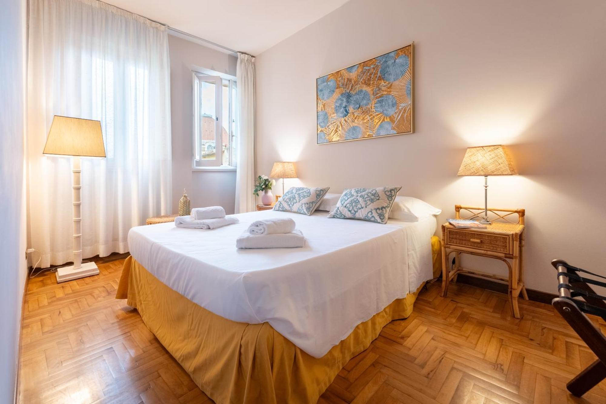 Apartamento Via Panzani 16, 4th Floor - Patrizia - Bright 300m From Duomo And Train Station *